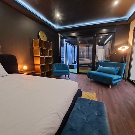 Belle Suite Metro 14 Paris オルリー エクステリア 写真